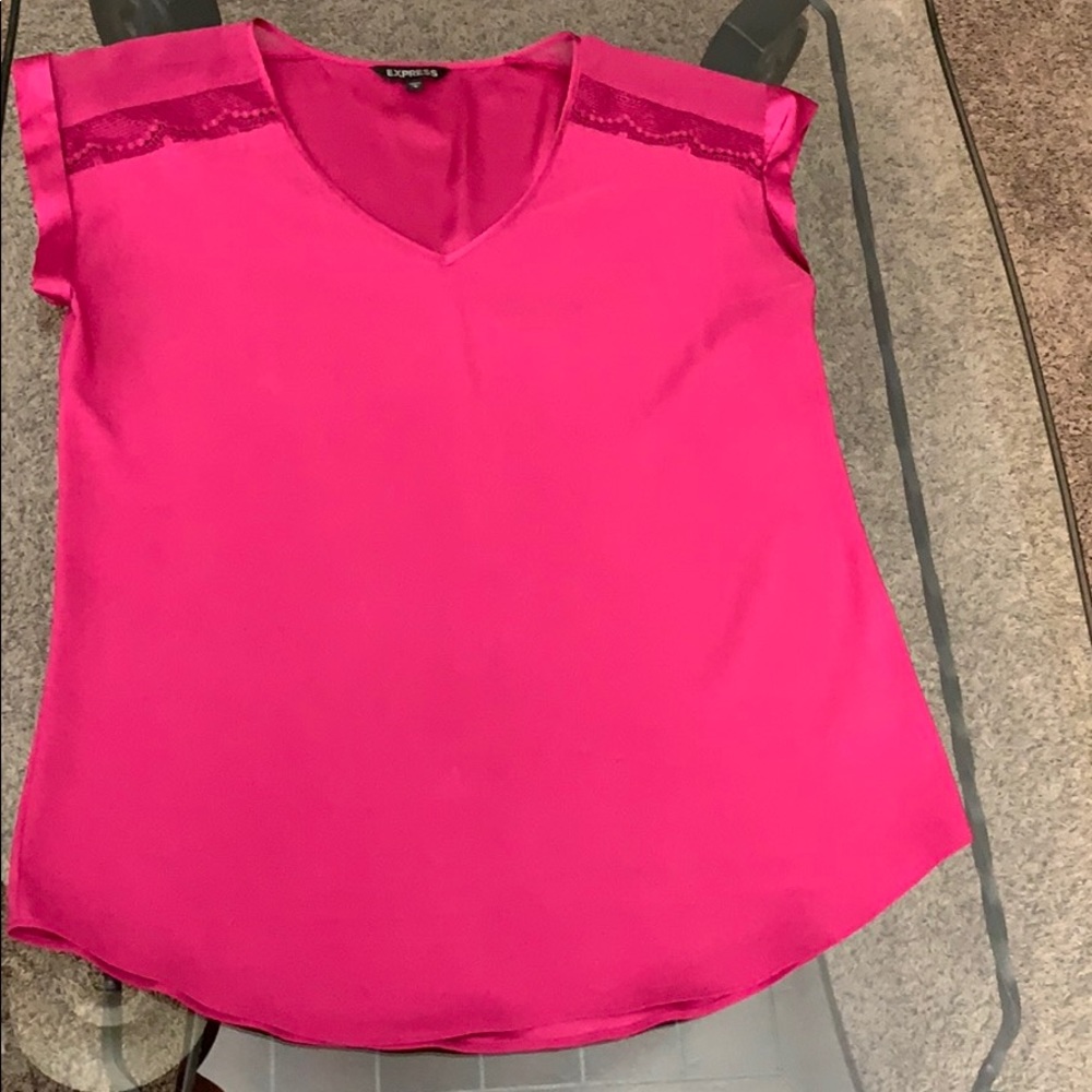 Express blouse with lace detail